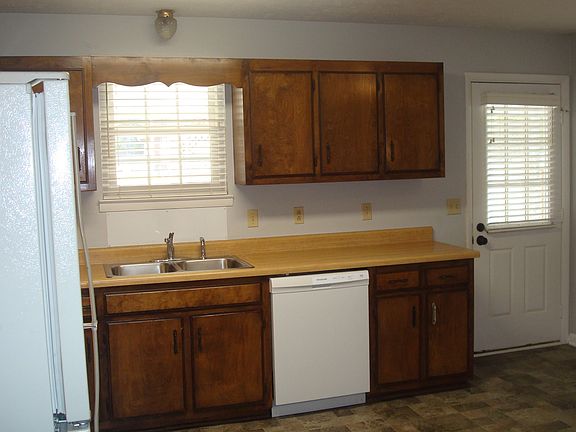 5th image of 502A Gracy Ave