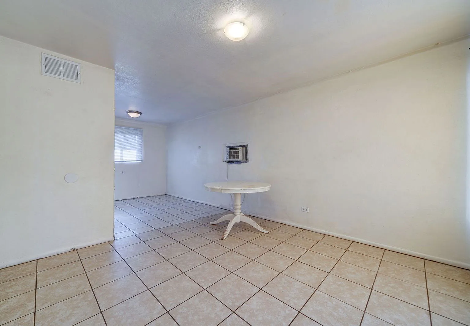 1 bed, 1.0 bath, 529 sqft, $750 — Photo 3