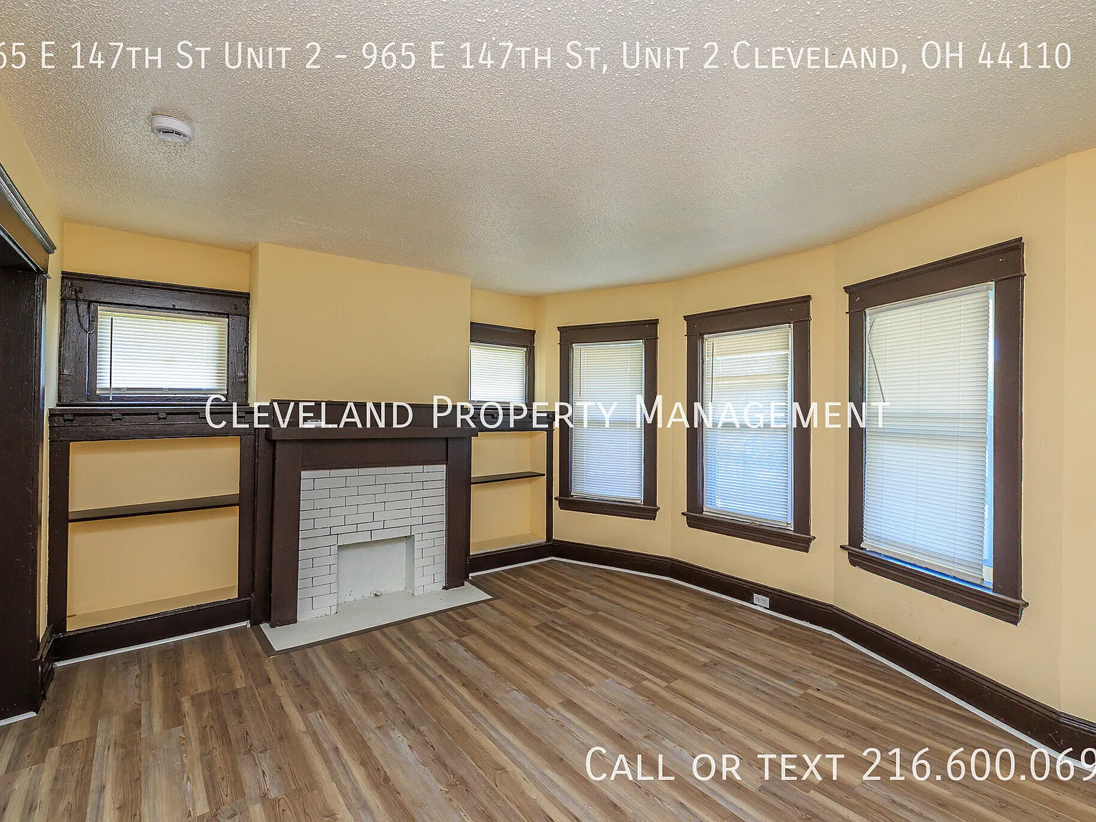 Updated 4-Bedroom UP unit — Photo 3