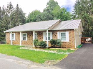 446 Rolling Hills Dr, Princeton, WV 24740