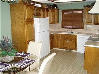 5th image of 1018 Haverford Dr