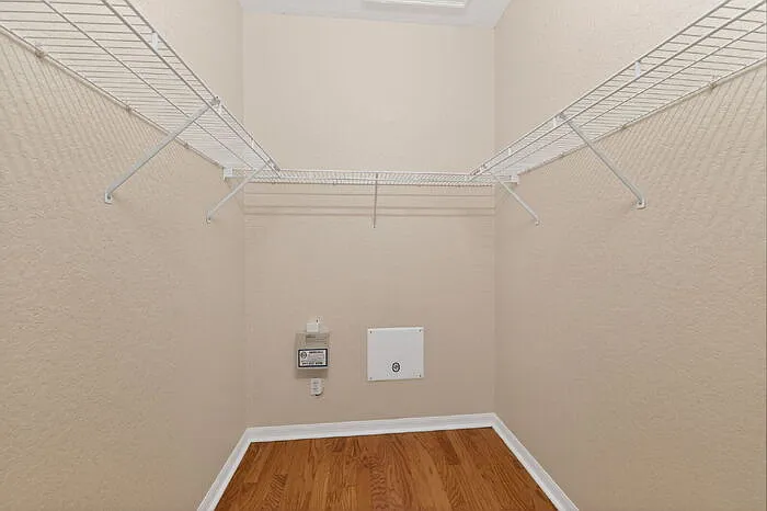 118 Padova Way — Photo 5