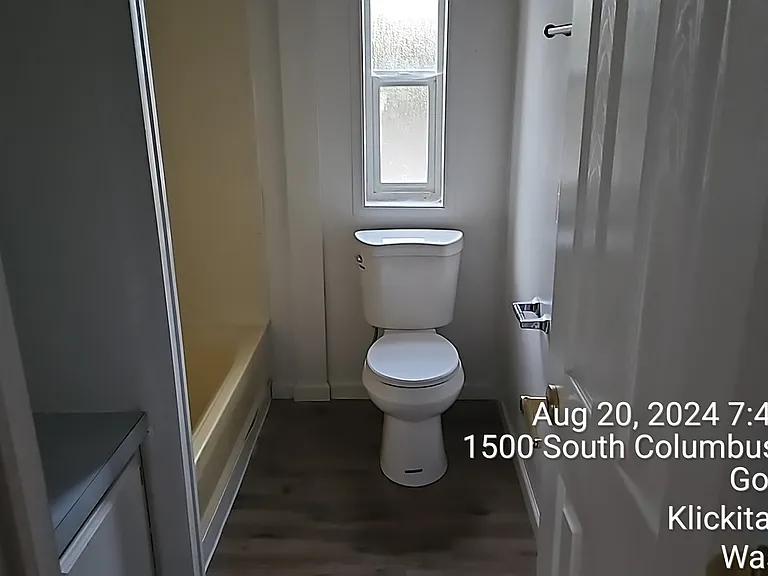 1500 S Columbus Ave #6 — Photo 4