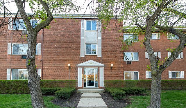 1st image of 8440 Skokie Blvd APT 304