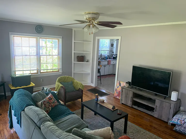 3630 Lovelaceville Rd — Photo 2