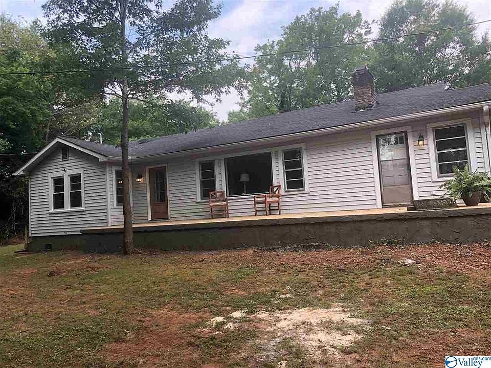 2nd image of 1805 Winston St