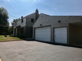 136 E Eagle Rd, Havertown, PA 19083