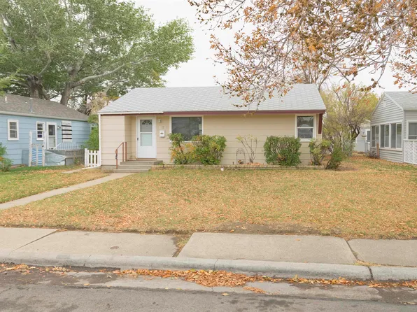 628 Avenue H, Powell, WY 82435