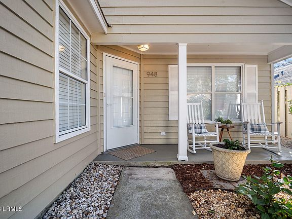 5th image of 948 Oyster Cove Rd