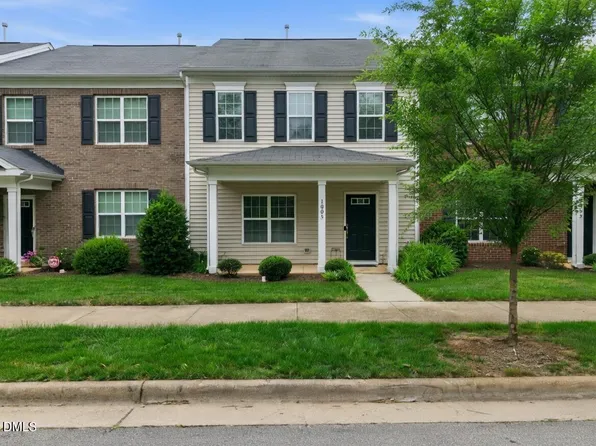 1005 Ileagnes Rd, Raleigh, NC 27603