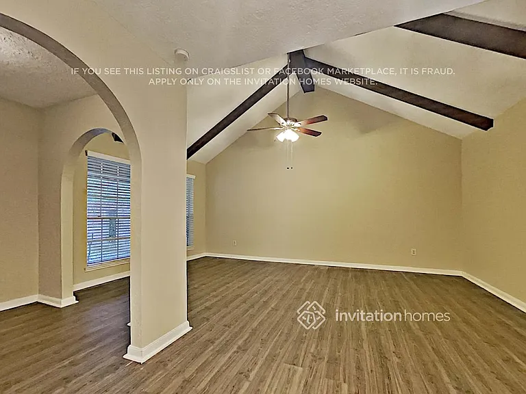 4238 Honey Oaks Dr — Photo 11