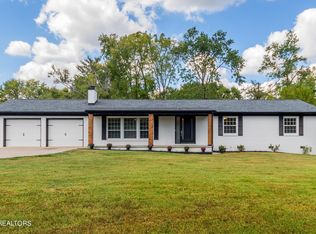 6701 Heatherbrook Dr, Knoxville, TN 37931