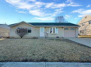 344 Hickory Ave, Romeoville, IL 60446