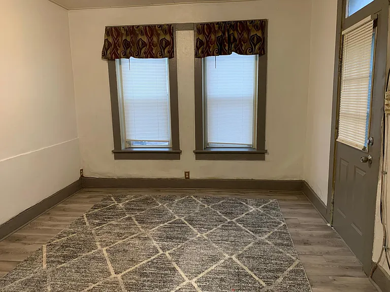 3137 W Pikes Peak Ave — Photo 1