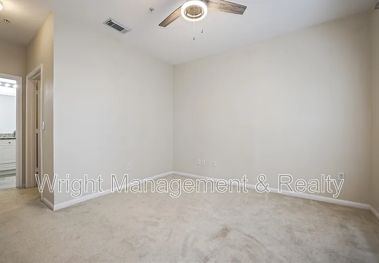 1216 S Missouri Ave #224 — Photo 11