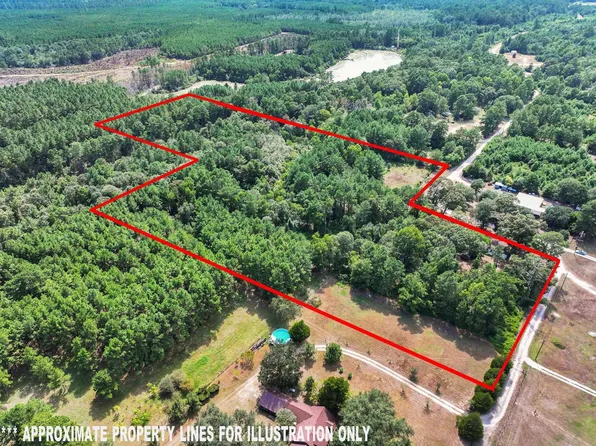 4099 Sumrall, Village Mills, TX 77663