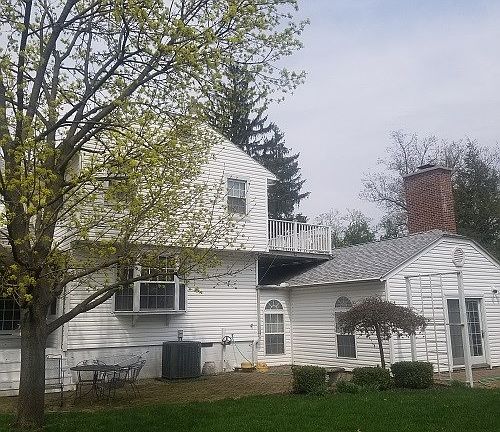 2nd image of 669 Concord Ave