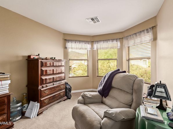 Massive 2,758 SF Modern Home | Prime Long-Term Investment photo 21