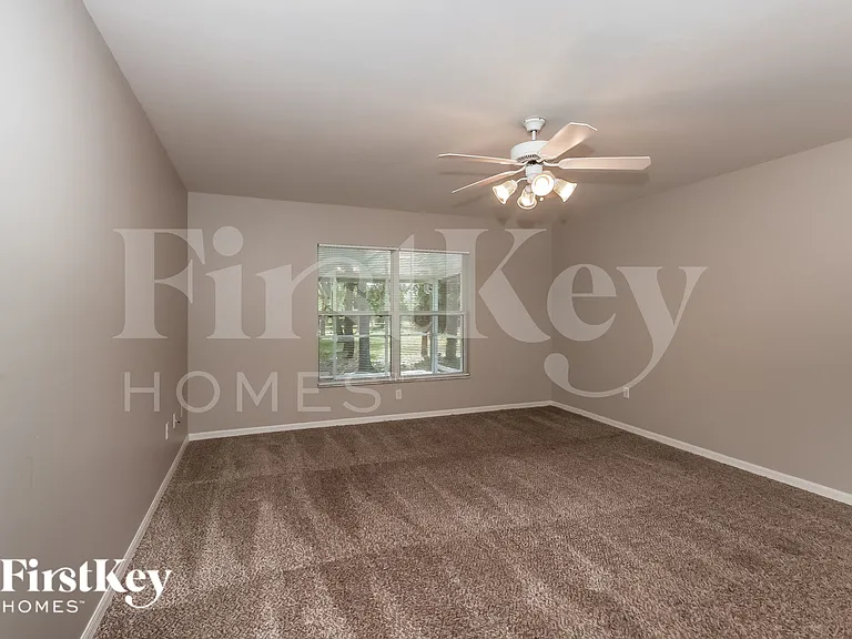 420 Desoto Ave — Photo 8