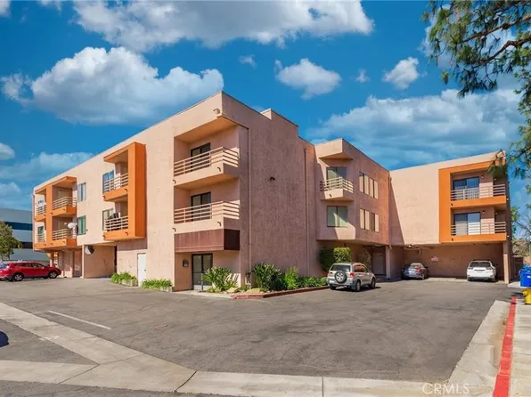 6815 Remmet Ave Unit 109, Canoga Park, CA 91303