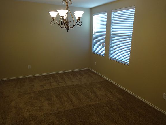 2nd image of 1221 Cyprus Dr