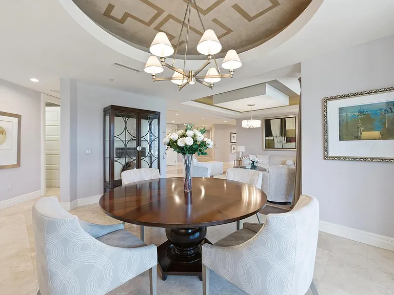 4501 Gulf Shore Blvd N #404 — Photo 8
