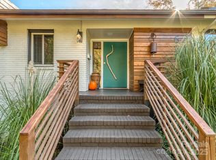 624 Dogwood Rd, Statesville, NC 28677