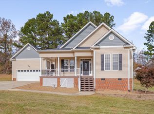 1705 Shell Cracker Dr, Willow Spring, NC 27592