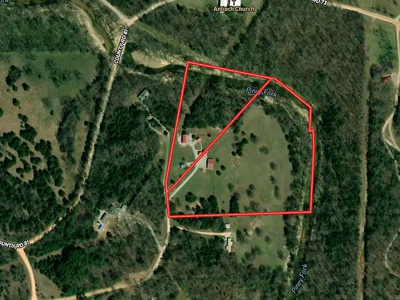 2nd image of 210 Meadow Brook Ln