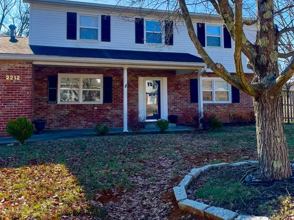 2212 E Queens Way, Bloomington, IN 47401