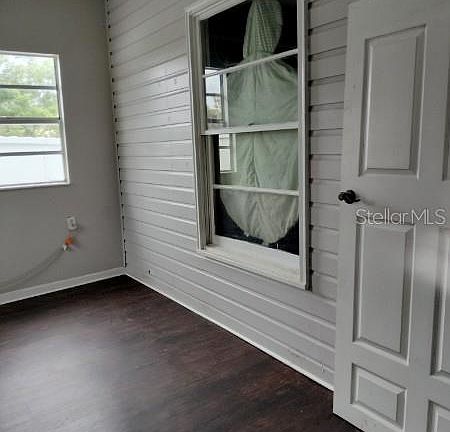 3rd image of 103 E Ward Ave