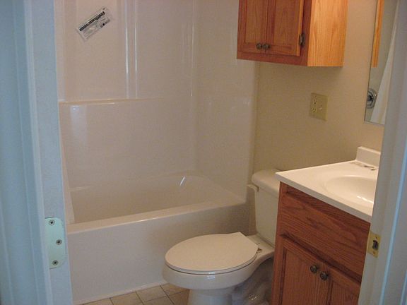 4th image of 506 James St