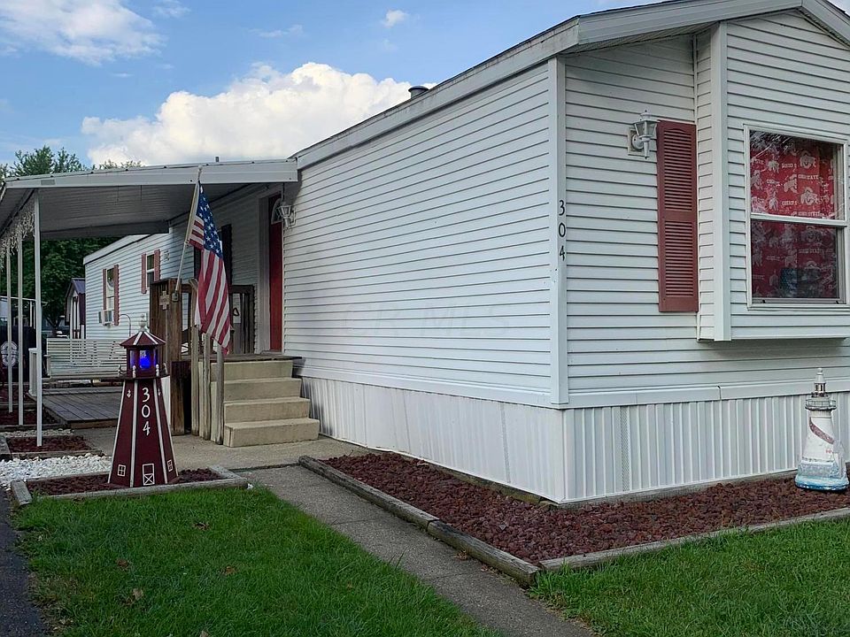 1st image of 304 Greenbriar Ln E