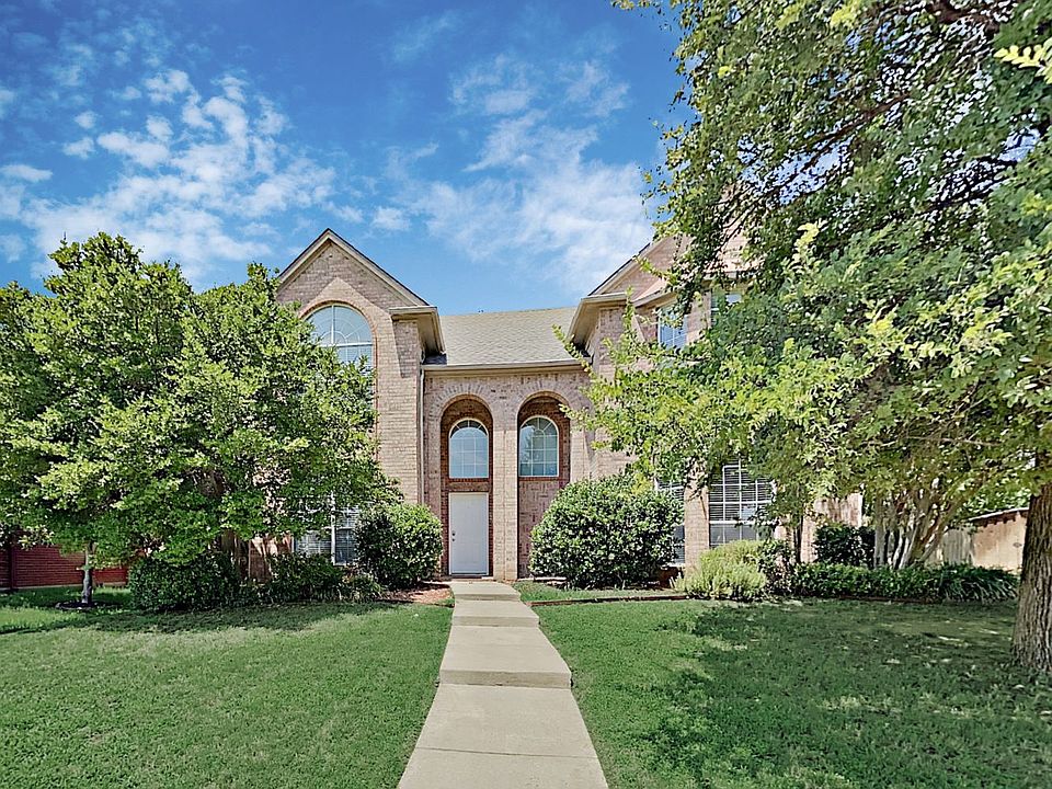 1st image of 1804 Lacey Oak Ln
