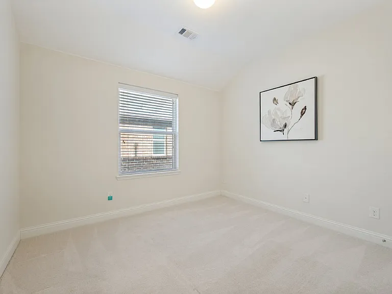 1421 Grackle Dr — Photo 16