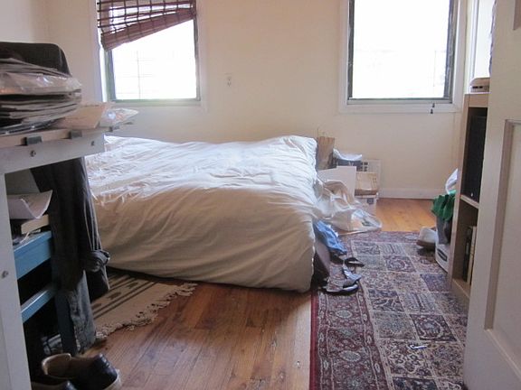 5th image of 22 Scholes St #1AL