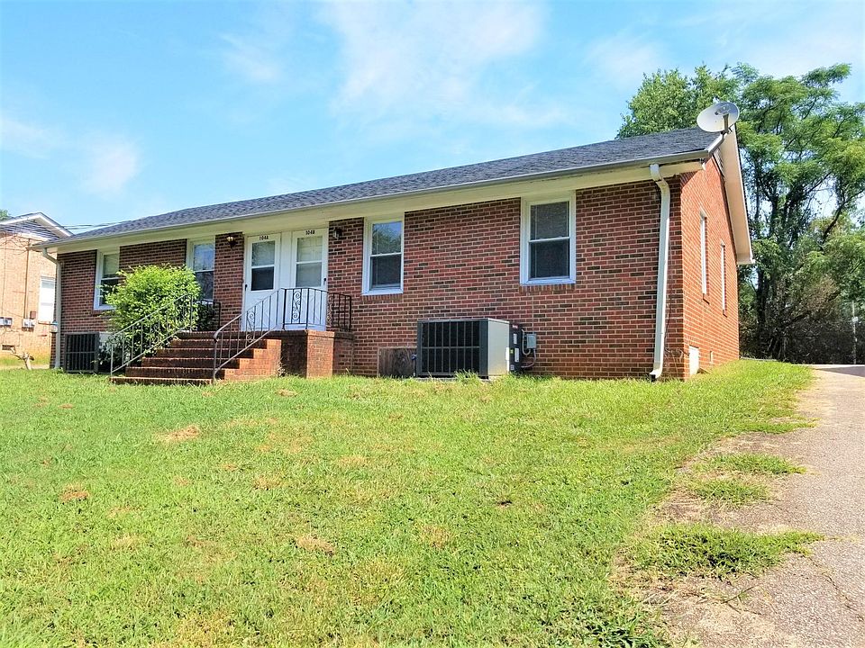 1st image of 104 Monaview Cir #B