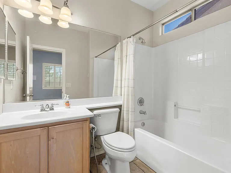 249 Jessica Grove St — Photo 17