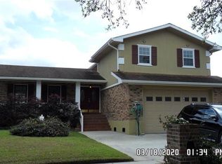 8130 Lomond Rd, New Orleans, LA 70126