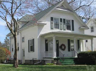 518 S Garfield Ave, Burlington, IA 52601