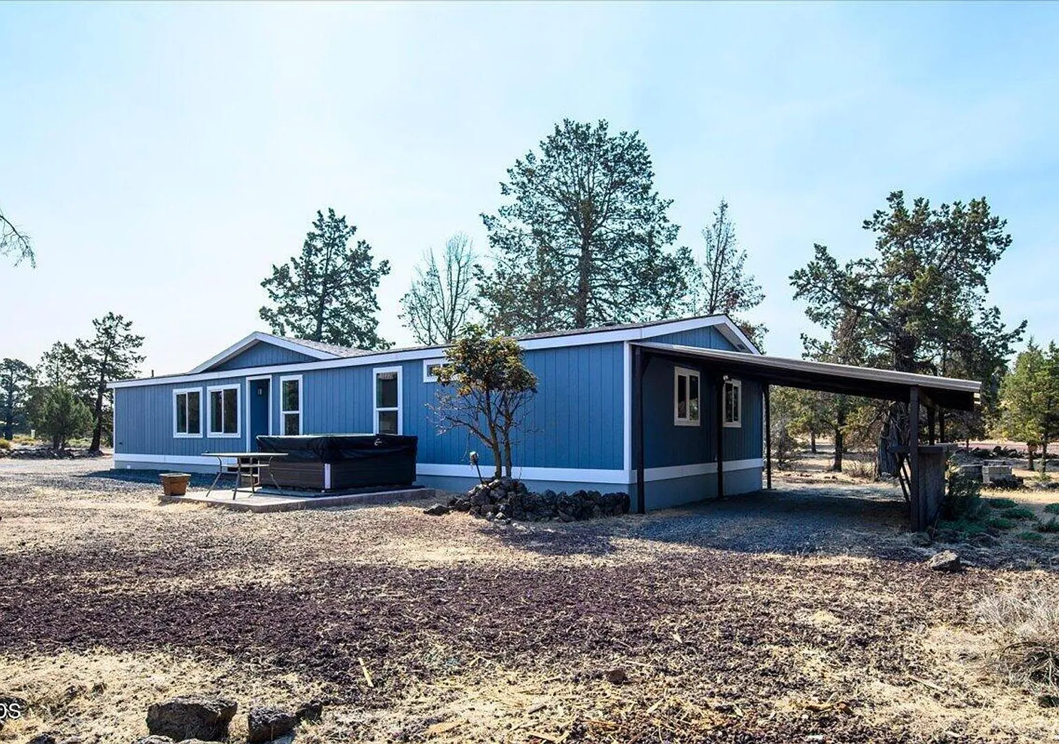 3 Bed 2 Bath newly renovated - Single level-Shop-Fenced — Photo 2
