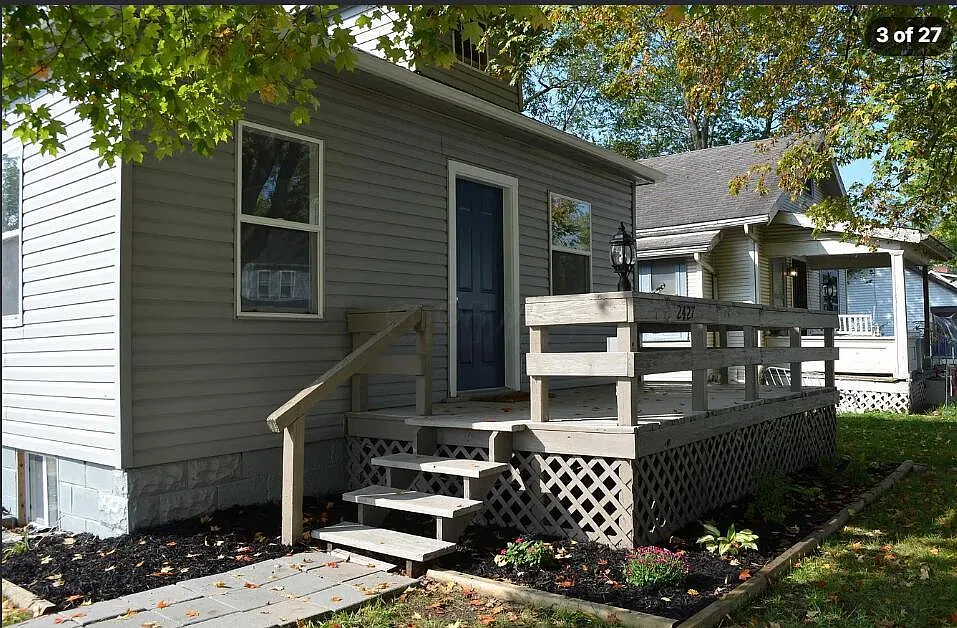 2 bed, 2.0 bath, 748 sqft, $1,750 — Photo 3