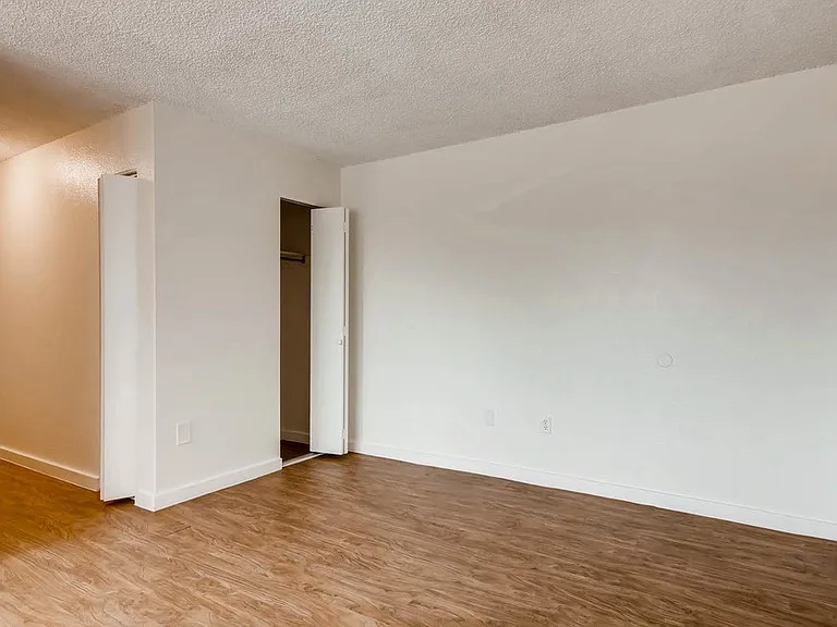 9790 E 7th Ave #108 — Photo 2