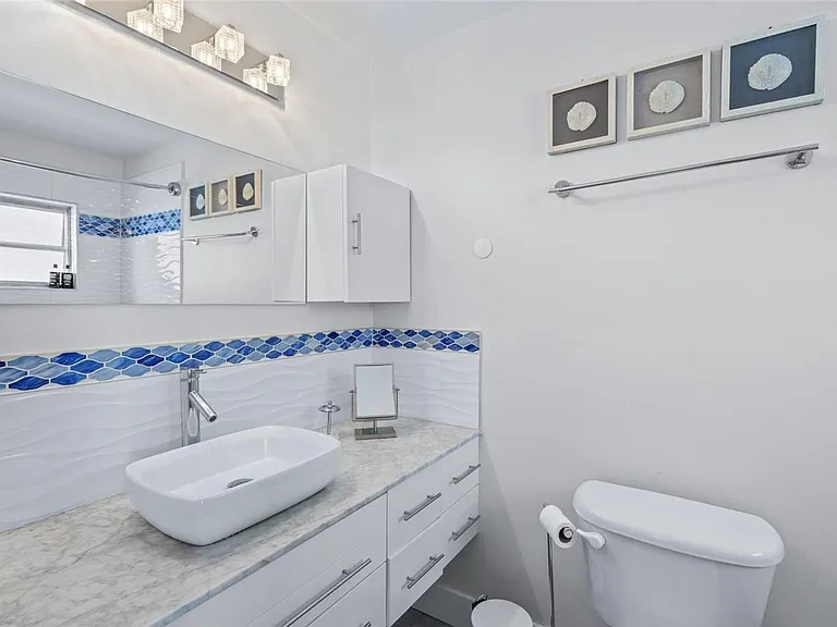 4801 Sarasota Ave — Photo 23