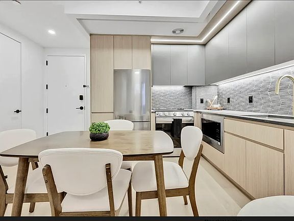2nd image of 3 Clarkson Ave #5DD