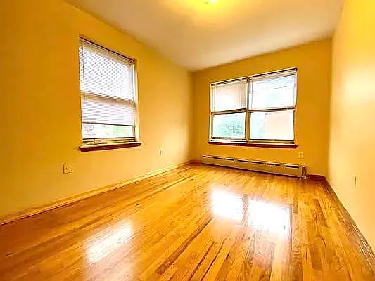 Rented by Modern Spaces | media 33