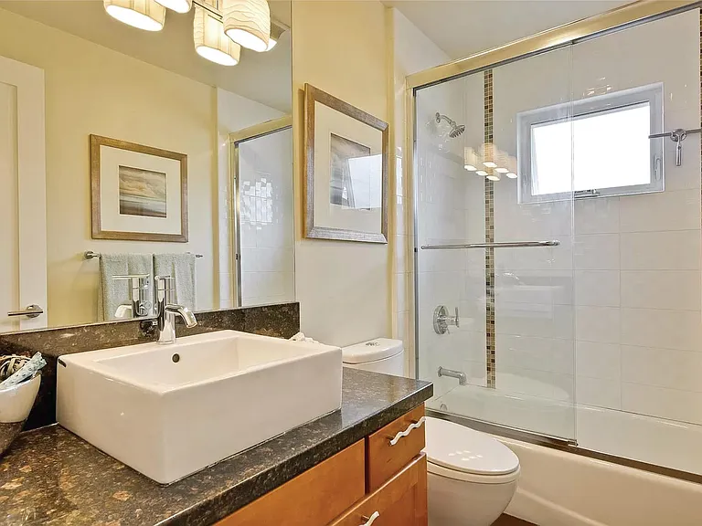 1120 Boranda Ave — Photo 11