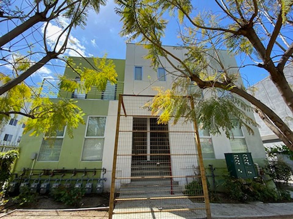 1st image of 309 S Berendo St #5