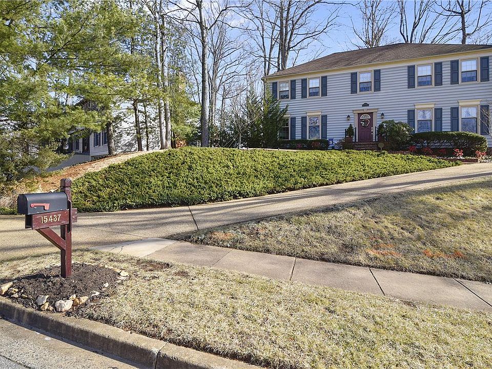1st image of 15437 Beachview Dr