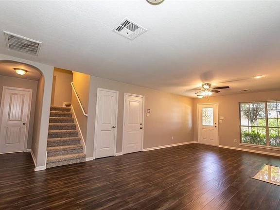 5th image of 8315 Sycamore Ln